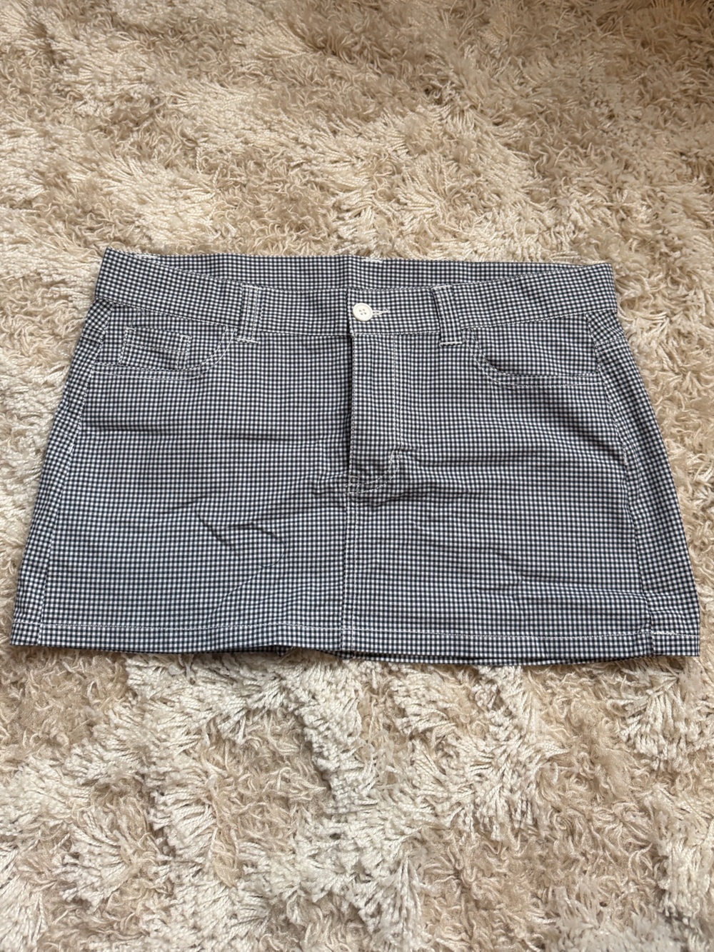 NWT Brandy Melville Gingham skirt